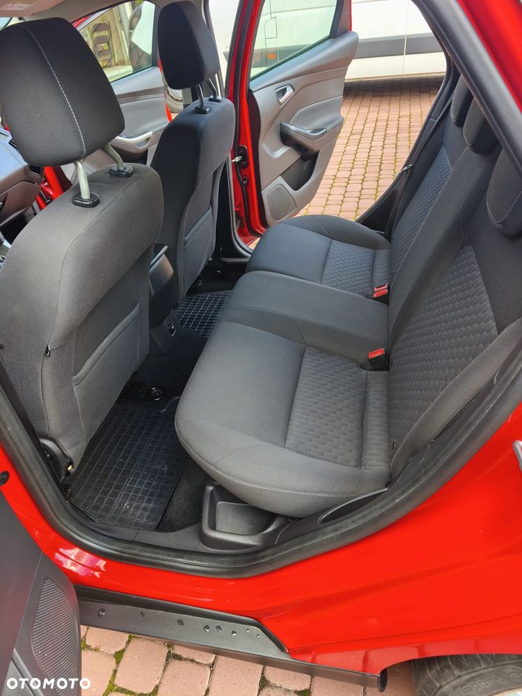 Ford Focus - 10
