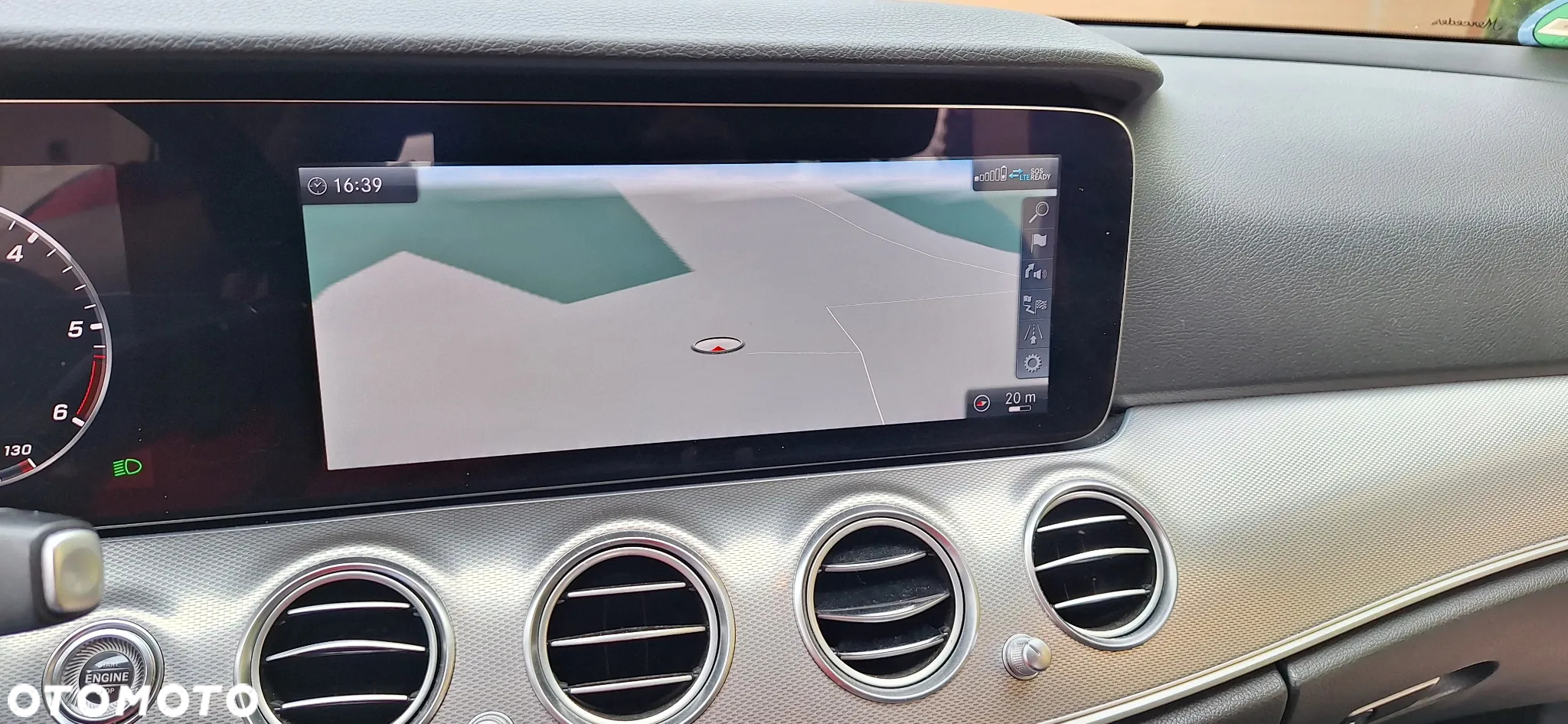 Mercedes-Benz Klasa E 220 d 4Matic T 9G-TRONIC - 16