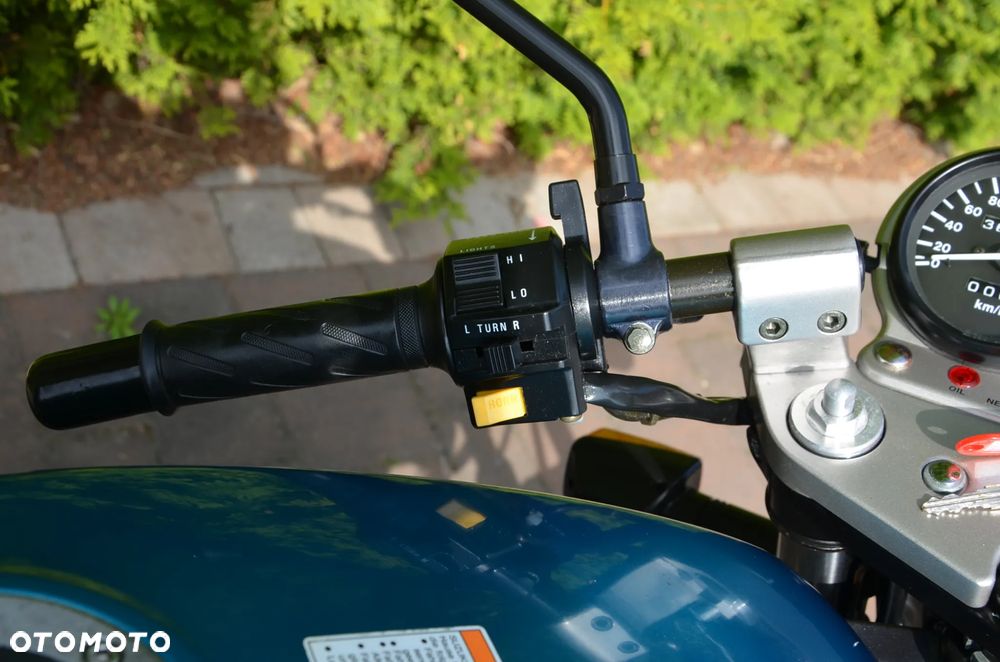 Suzuki GS - 20