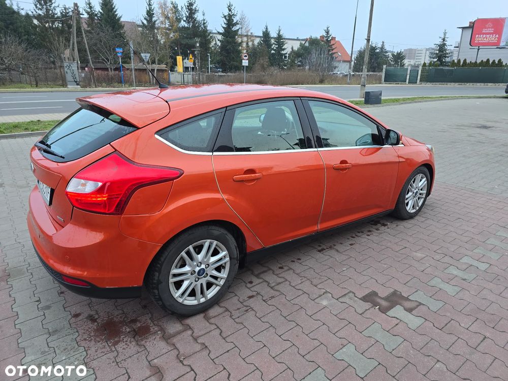 Ford Focus 1.6 TDCi DPF Titanium - 2