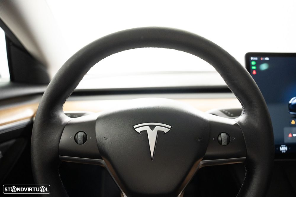 Tesla Model 3 Long-Range Dual Motor AWD - 14