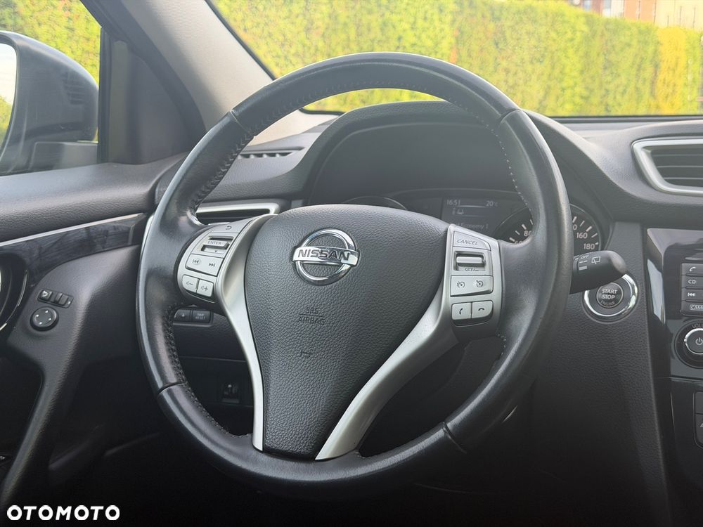 Nissan Qashqai 1.6 DIG-T 360 - 16