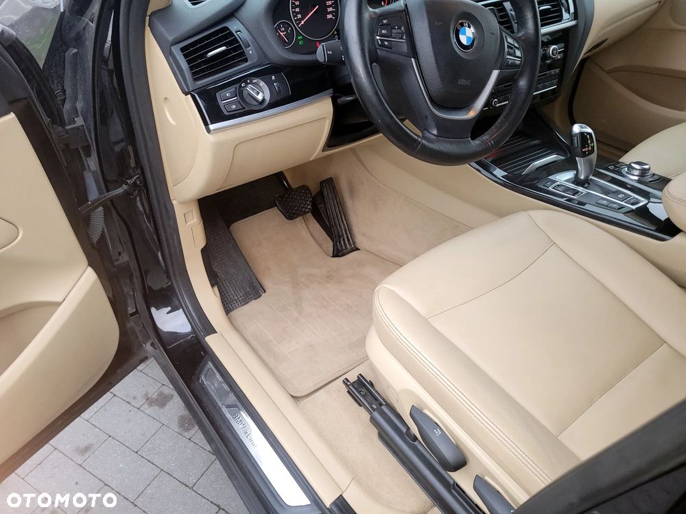 BMW X3 xDrive20d xLine - 17
