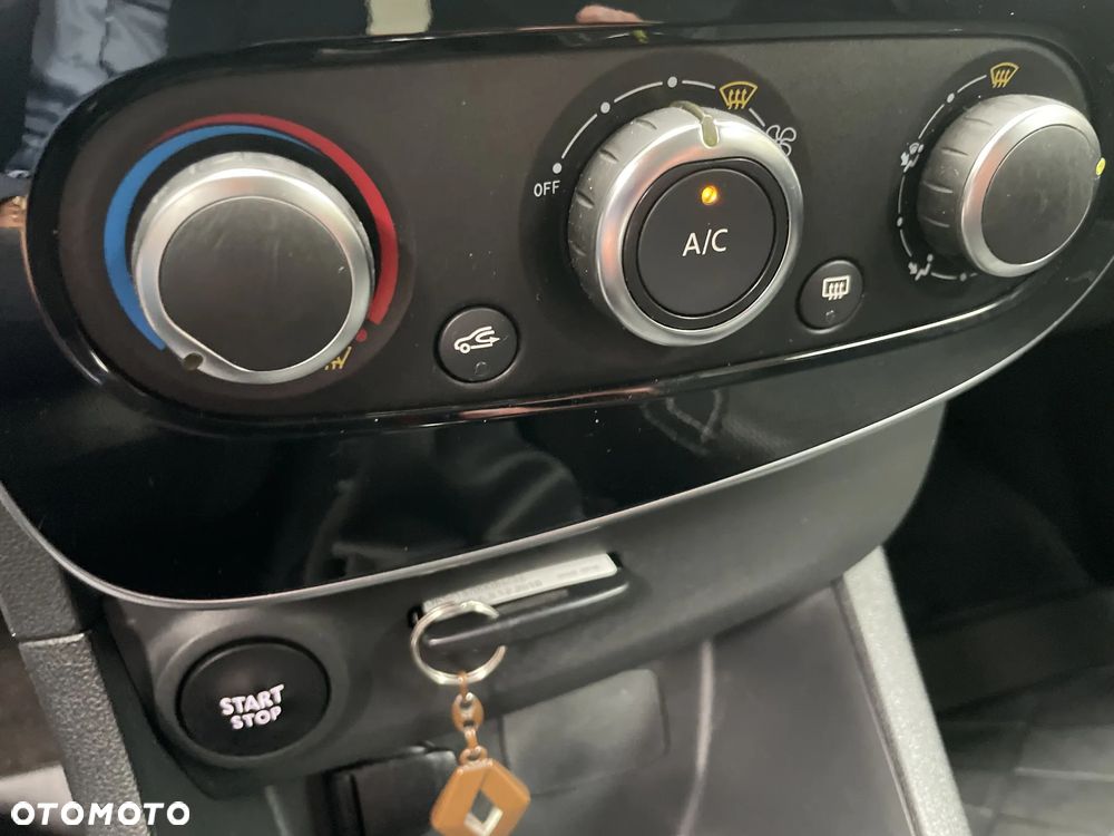 Renault Clio 0.9 TCe Life - 21