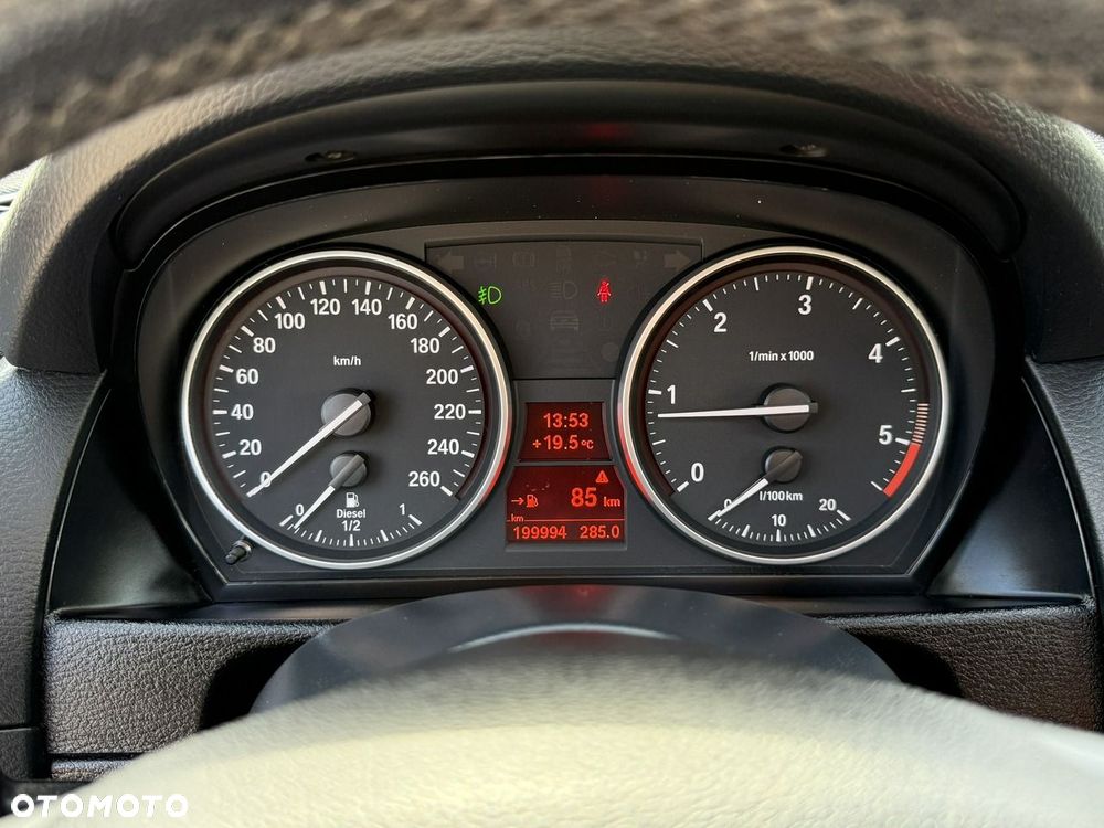BMW X1 - 28