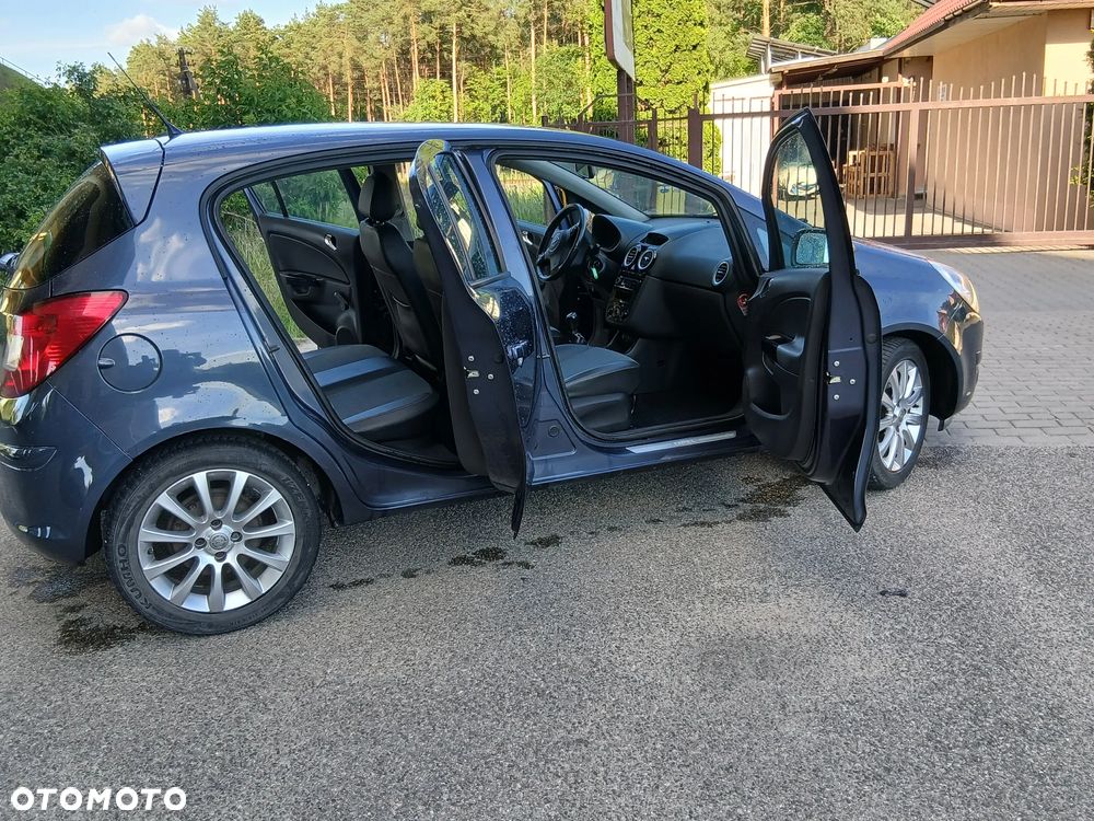 Opel Corsa 1.4 16V Innovation 110 Jahre - 5