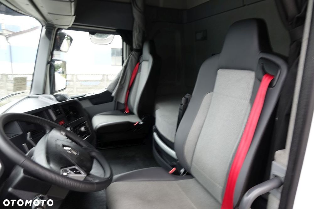 Renault GAMA T480 COMFORT / EURO 6 / STANDARD / AUTOMAT / RETARDER / KLIMATYZACJA POSTOJOWA / LODÓWKA / ALUMINIOWE FELGI - 22