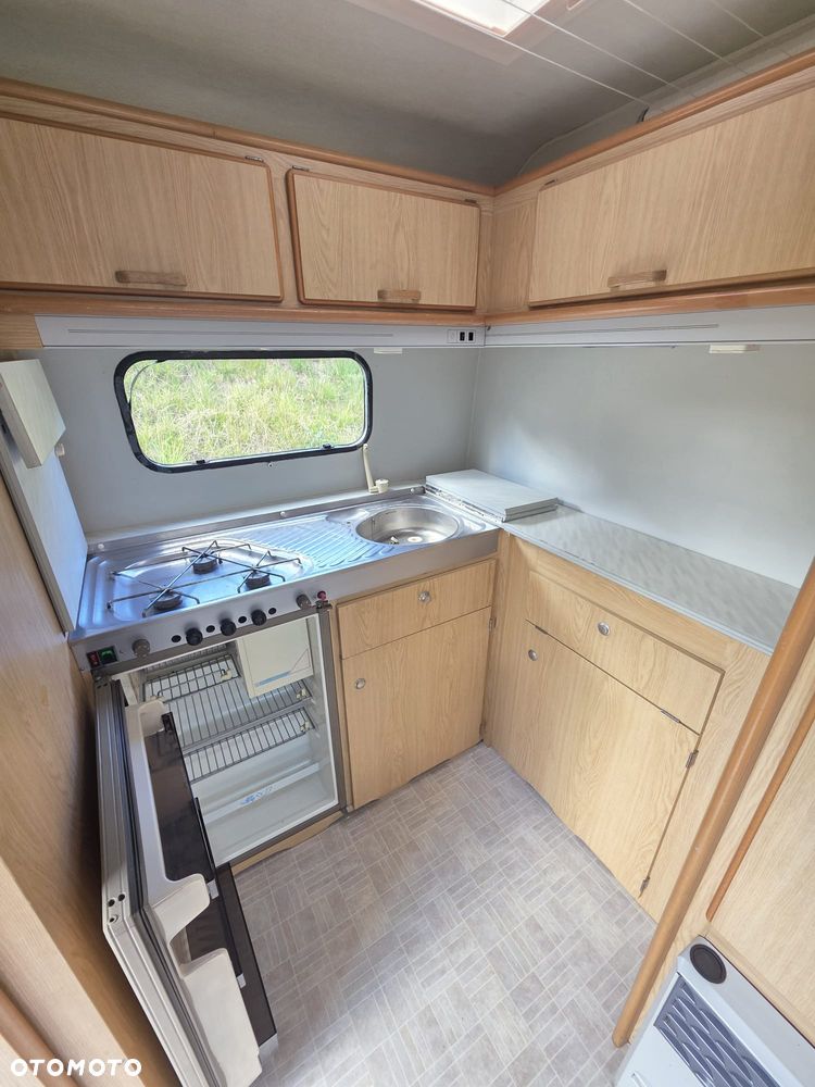 Chateau 380 - 8