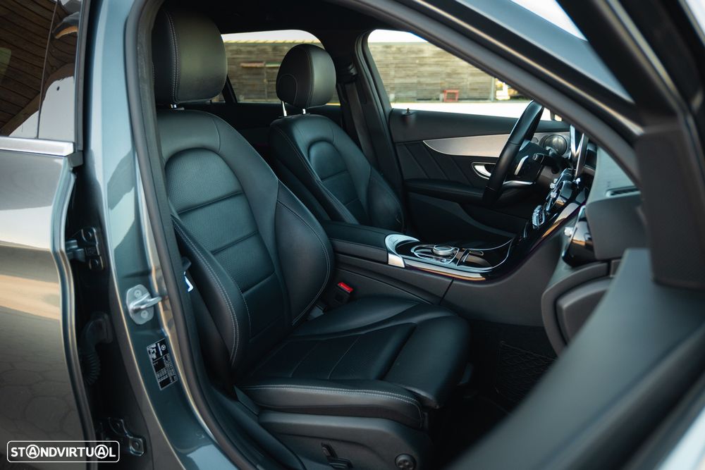 Mercedes-Benz C 300 de AMG Line - 42