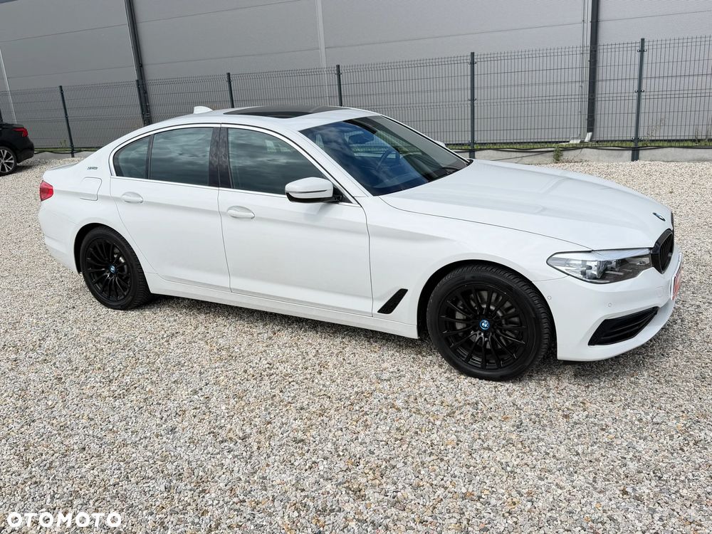 BMW Seria 5 530e iPerformance GPF Sport - 2