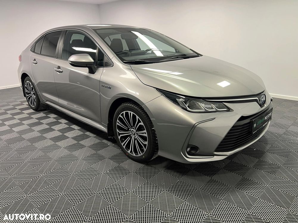 Toyota Corolla 1.8 Hybrid Comfort - 9