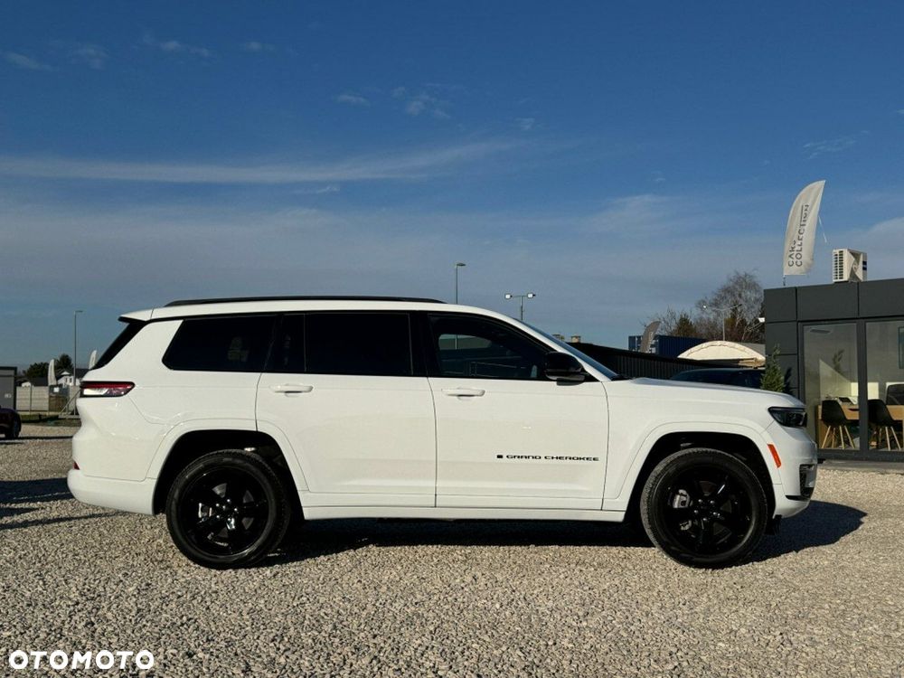 Jeep Grand Cherokee - 3