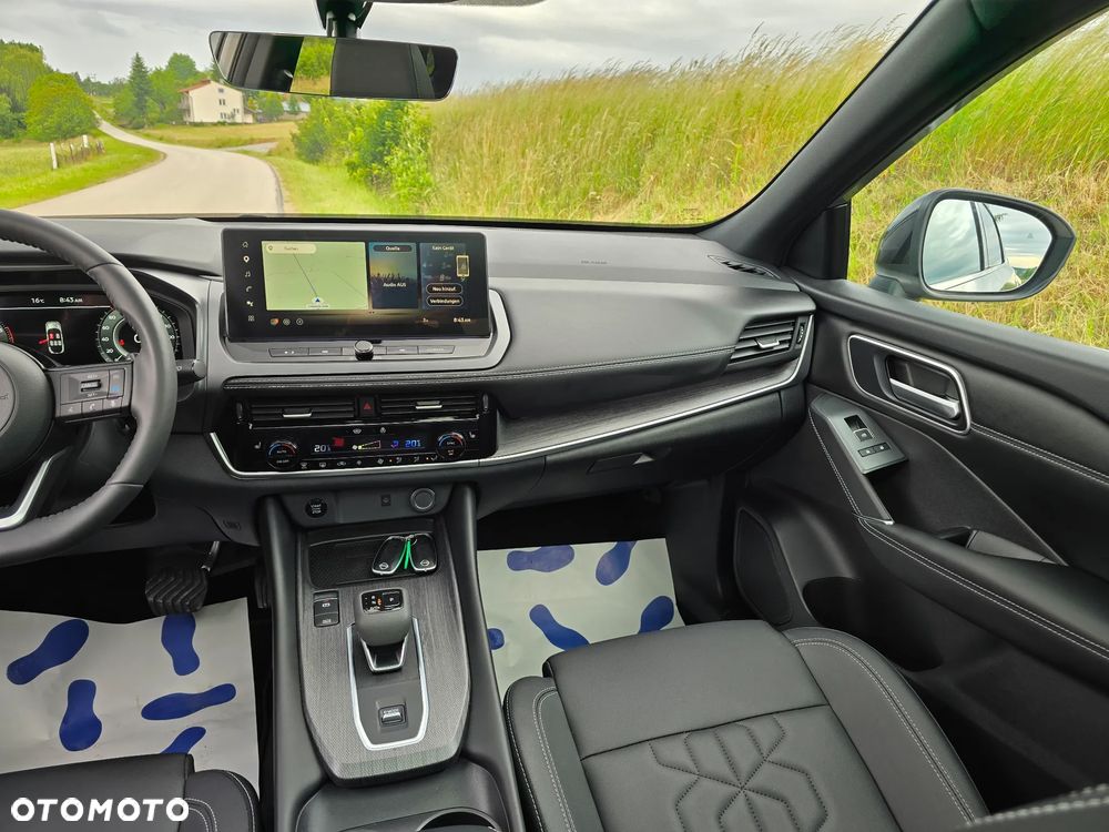 Nissan Qashqai 1.3 DIG-T MHEV Xtronic Tekna - 18