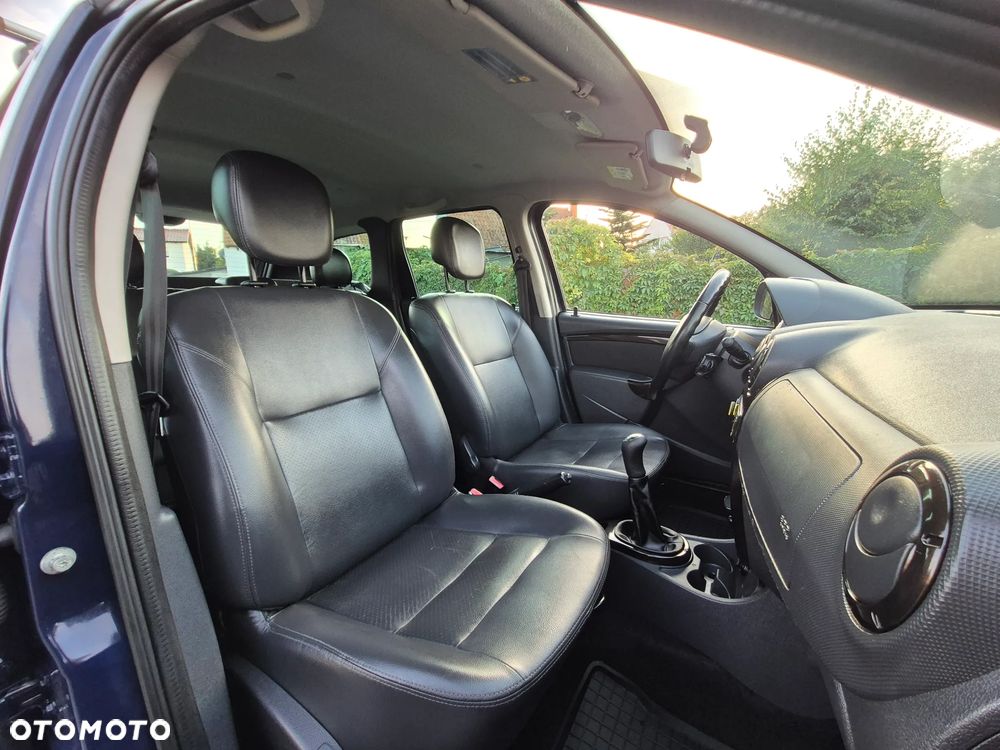 Dacia Duster - 33