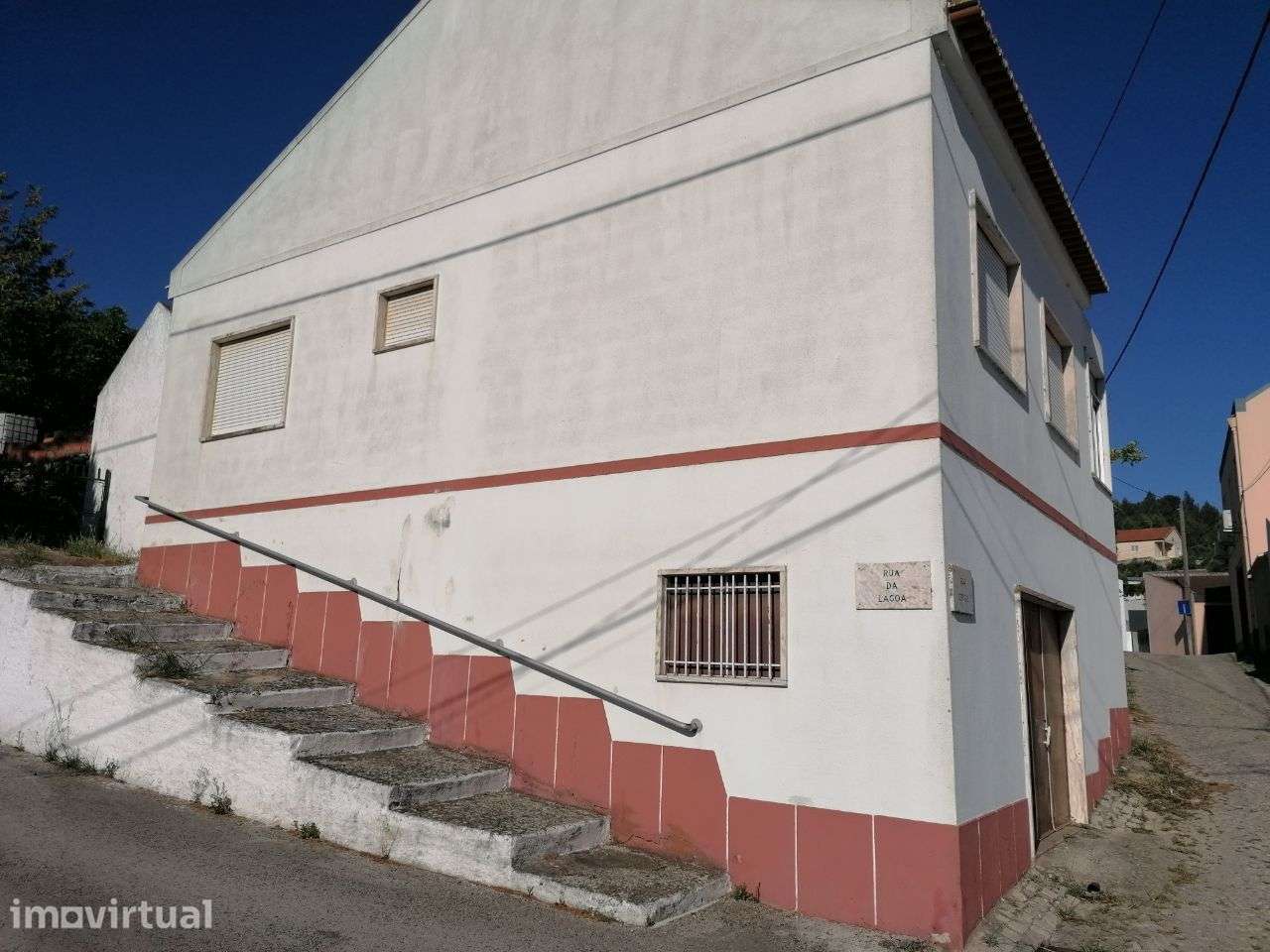 Moradia T2 isolada com garagem e terraço - Grande imagem: 5/17