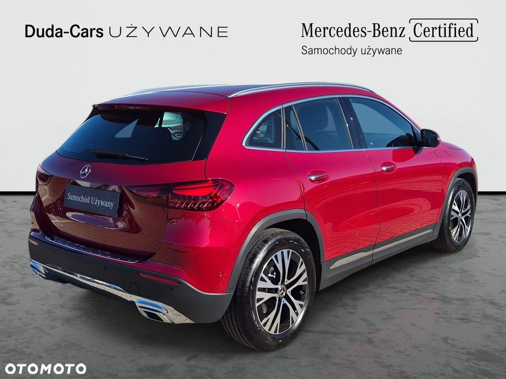 Mercedes-Benz GLA - 6