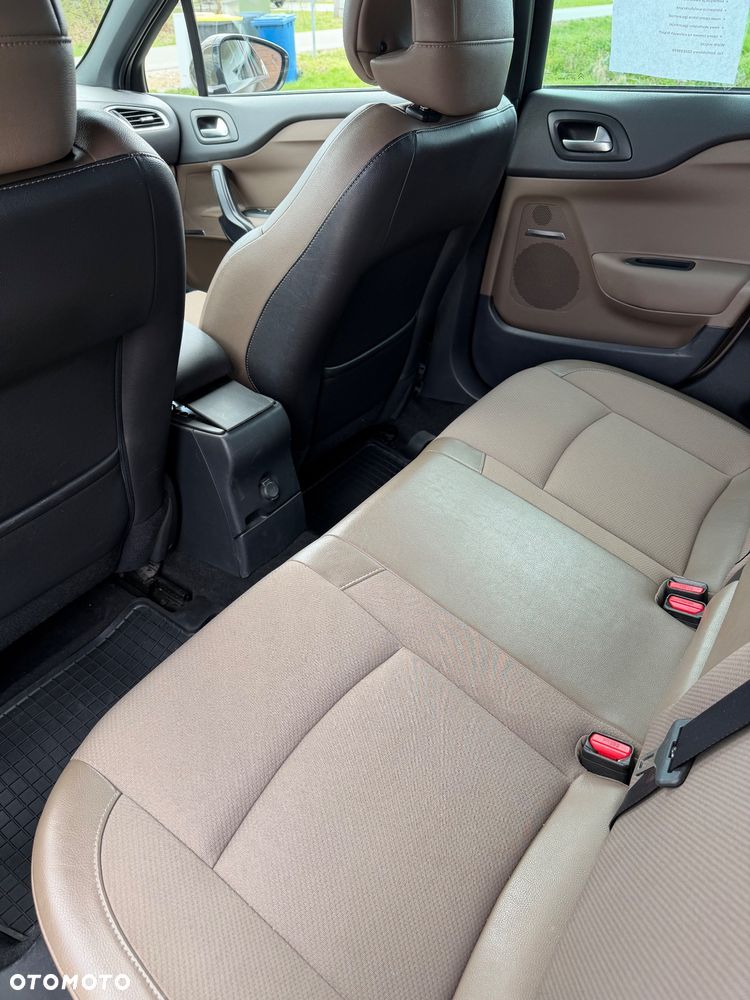 Citroën DS4 2.0 HDi Pure Pearl - 23