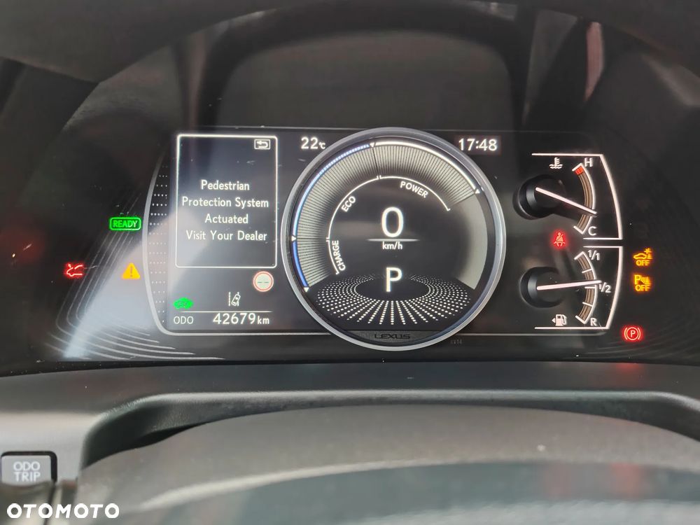 Lexus ES 300h Business Edition - 27