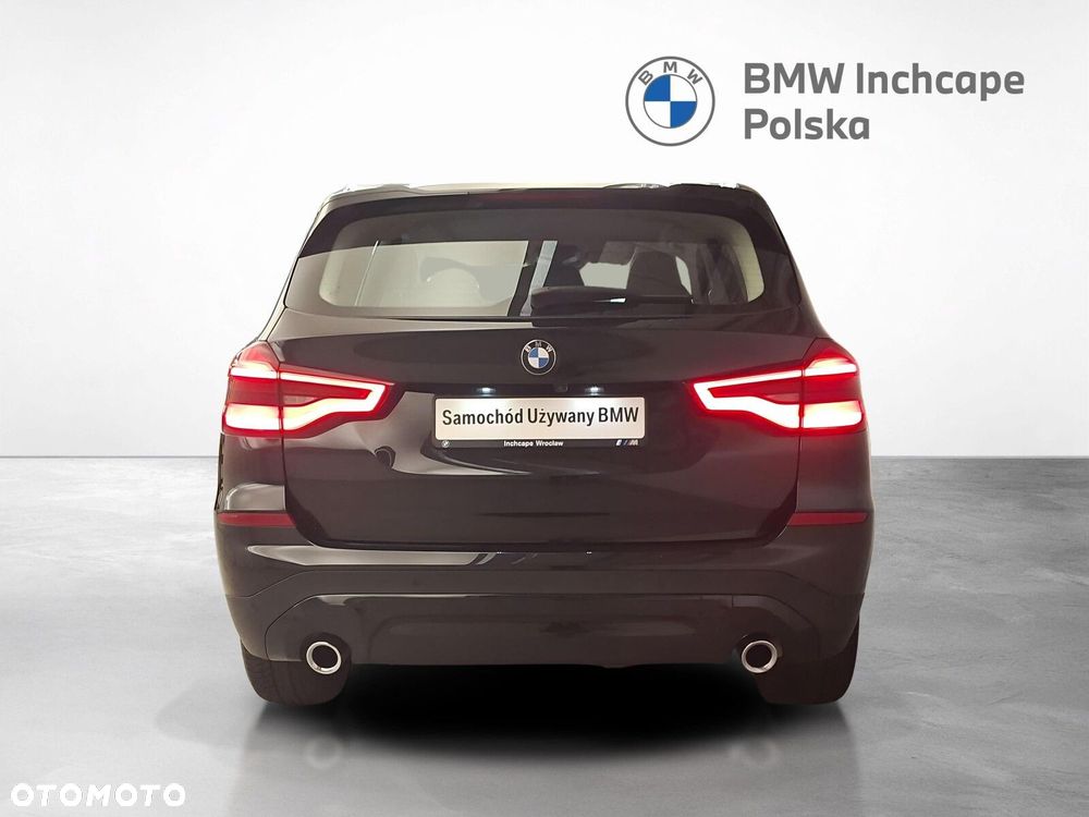 BMW X3 xDrive30i Advantage - 5
