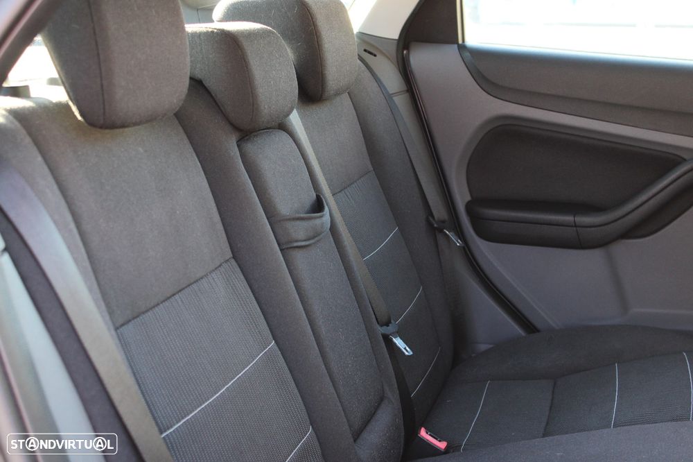 Ford Focus 1.6 TDCi Sport - 6