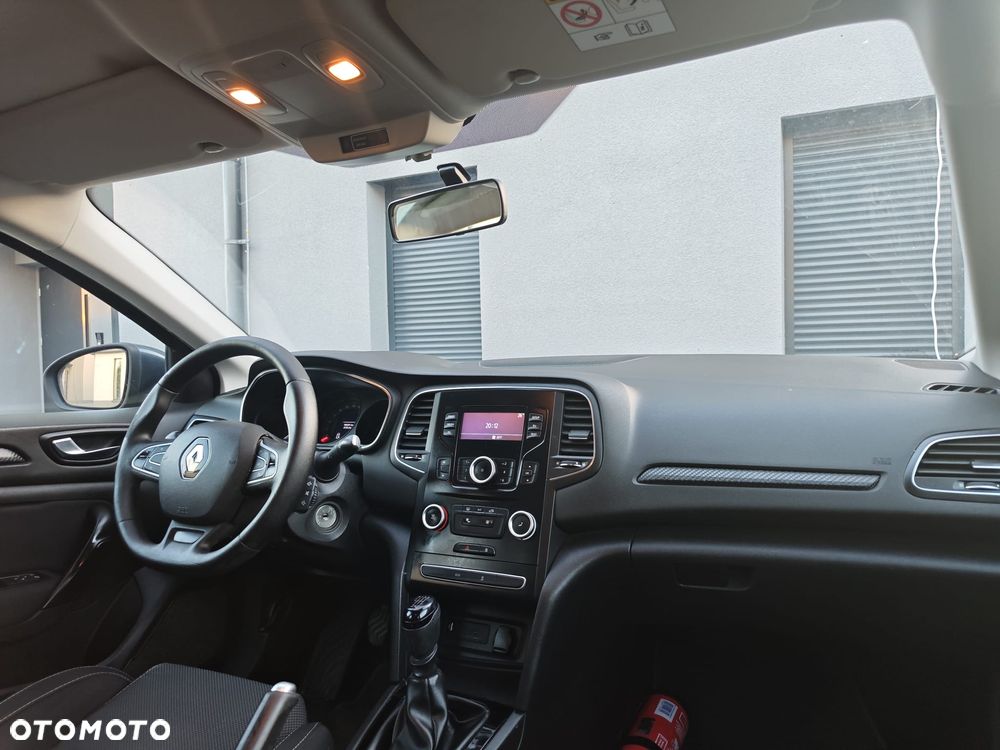 Renault Megane TCe 115 GPF LIMITED - 24