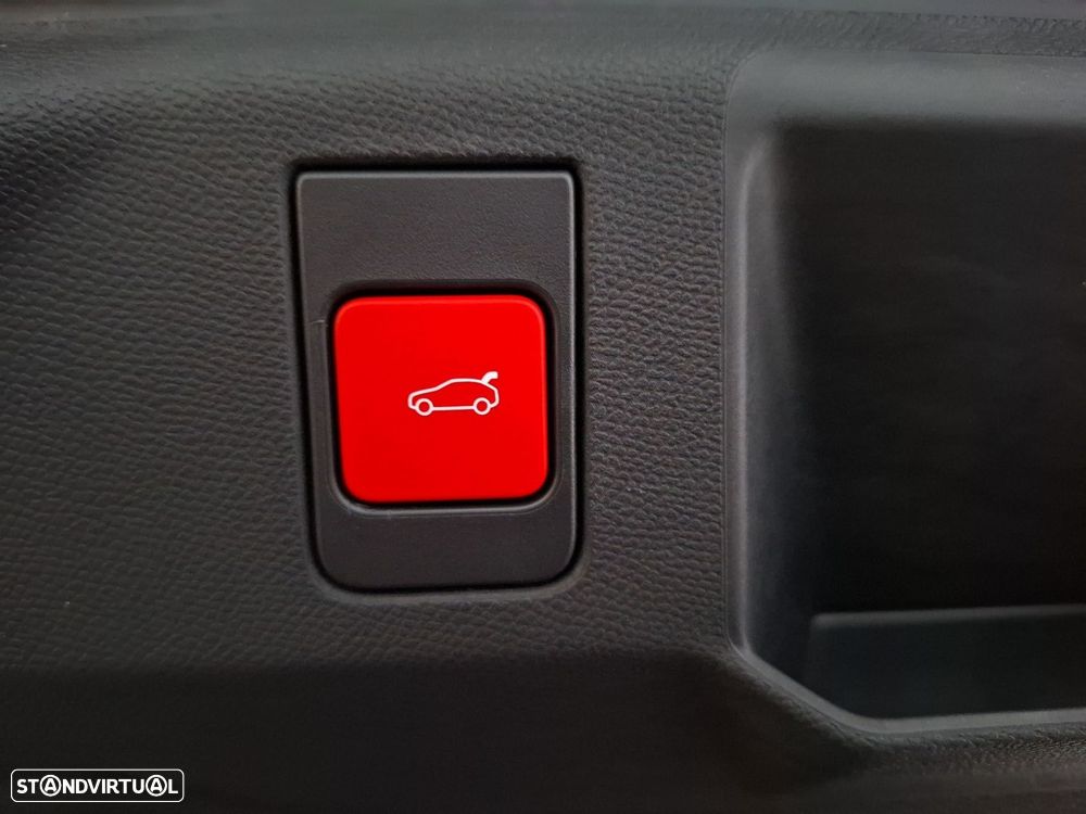 Peugeot E-5008 73 kWh GT - 31