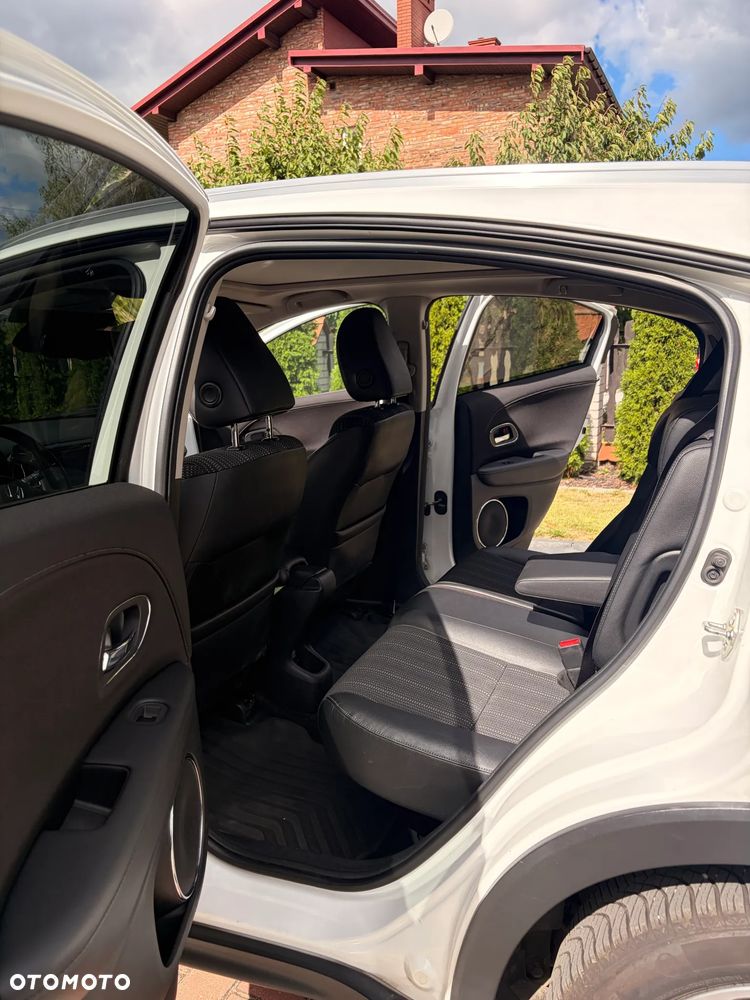 Honda HR-V 1.5 Executive (ADAS) CVT - 23