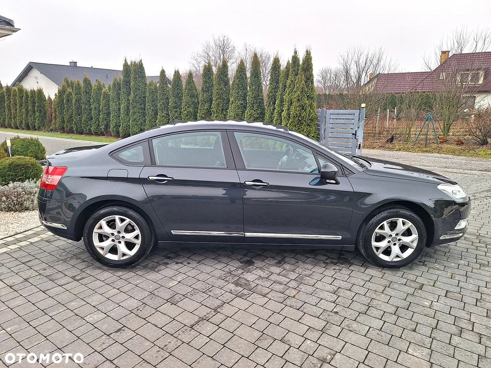 Citroën C5 2.0 16V Confort - 4