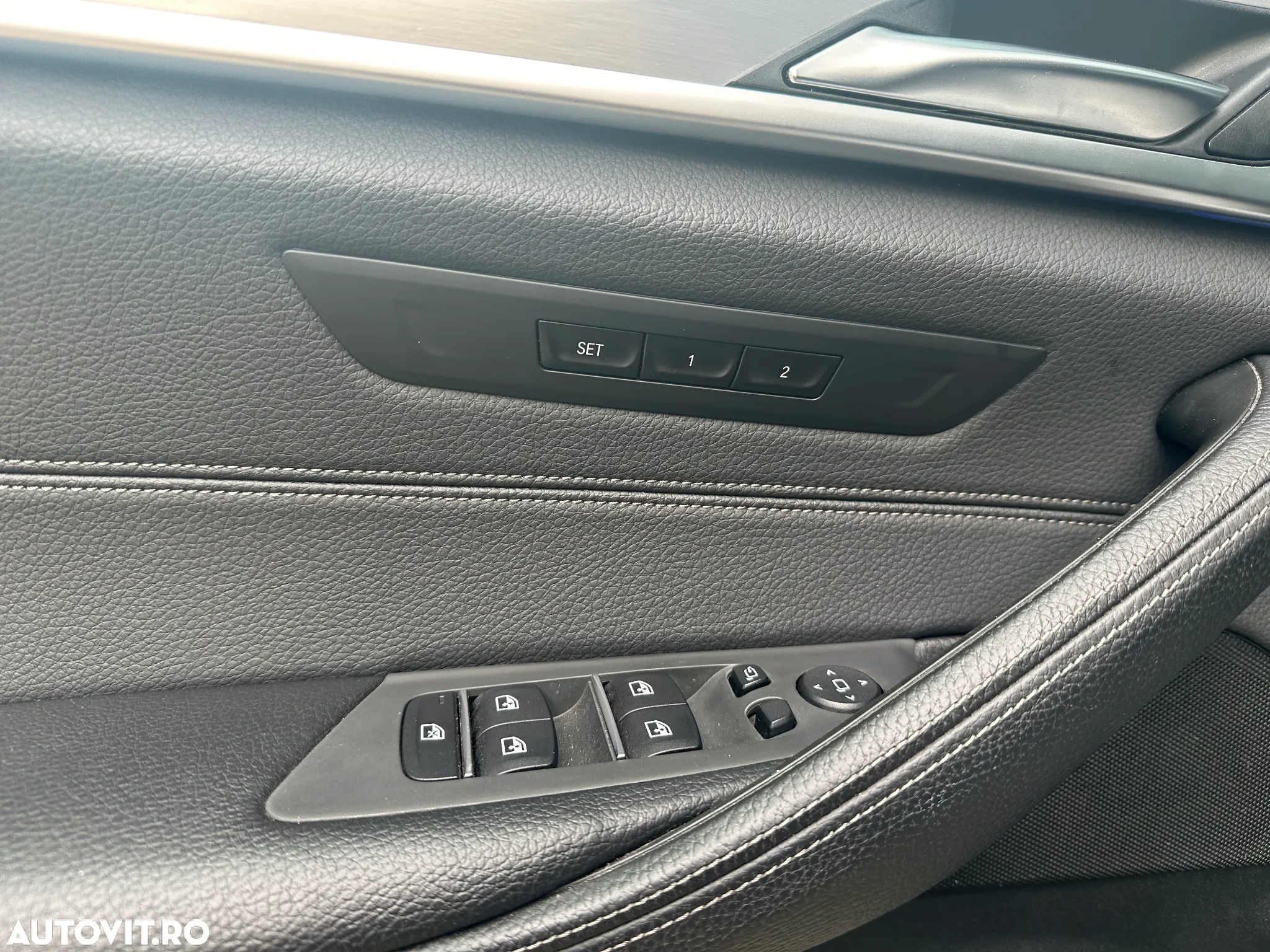 BMW Seria 5 530d Aut. Luxury Line - 10