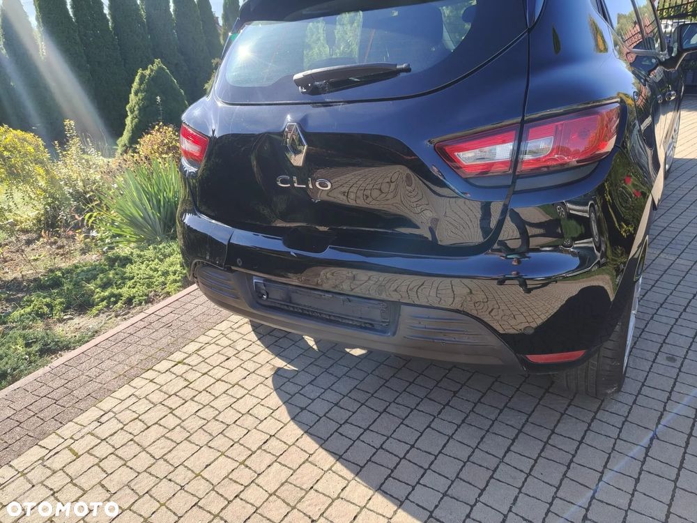 Renault Clio - 16