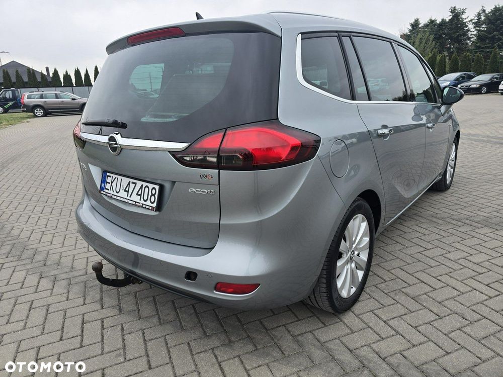Opel Zafira - 9