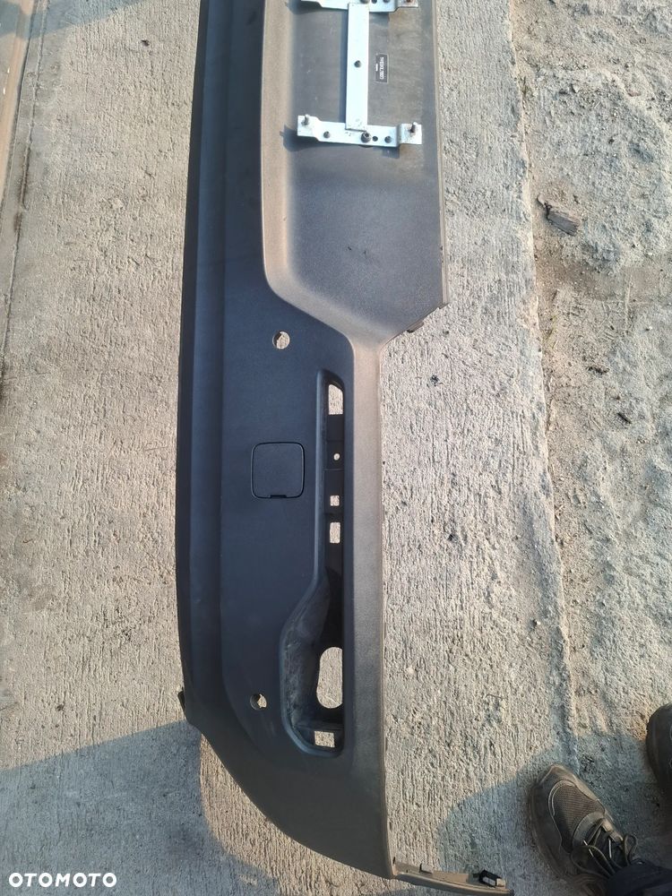 Volvo XC40 zderzak tył tylny 31449333 - 3