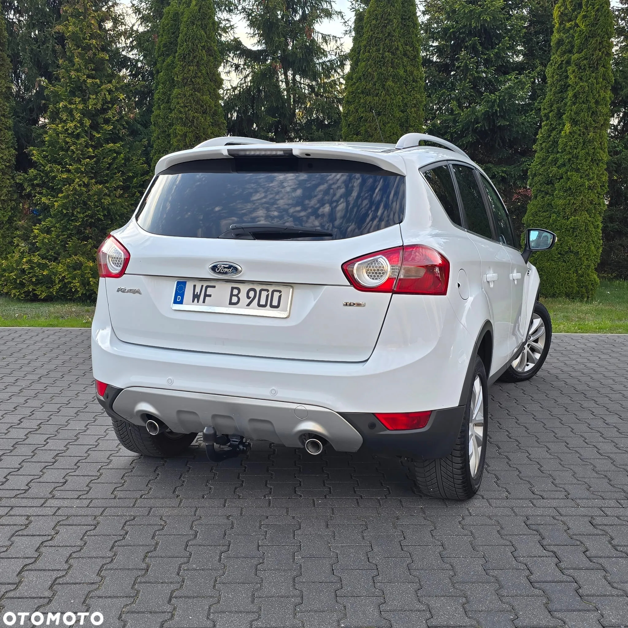 Ford Kuga 2.0 TDCi FWD Titanium - 13