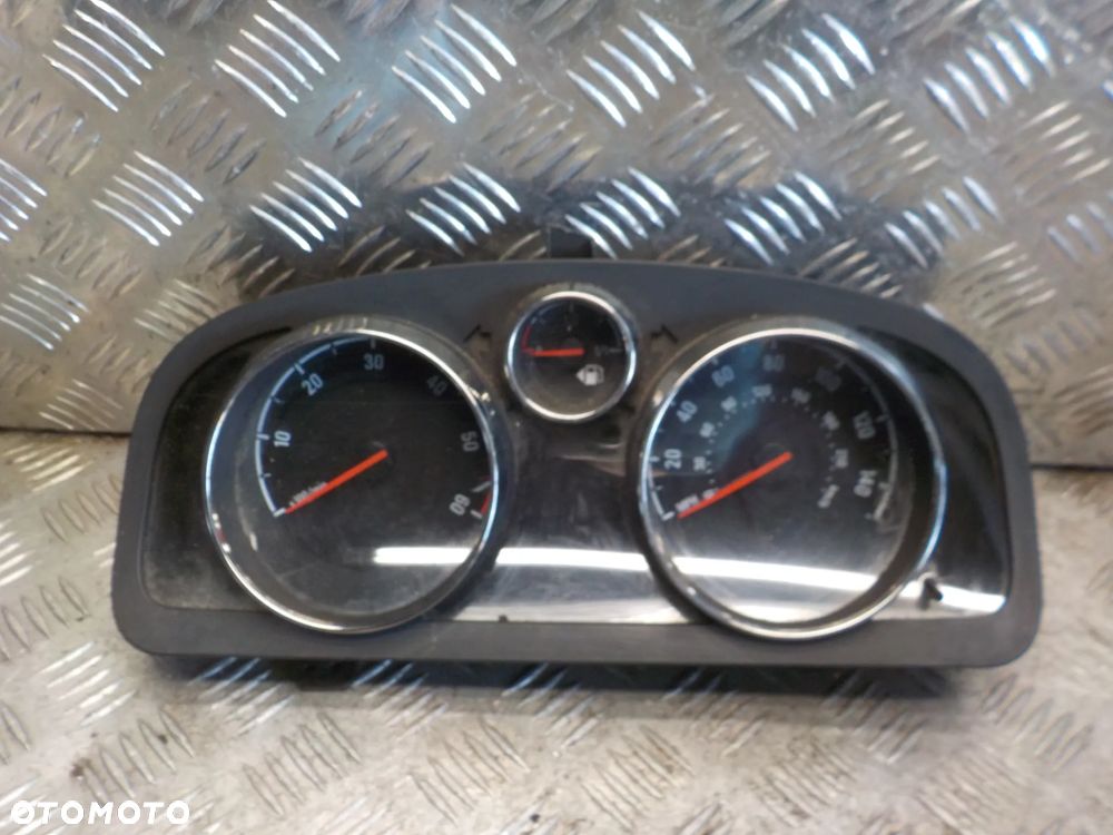 OPEL ANTARA LICZNIK ZEGARY WERSJA ANGIELSKA - 1