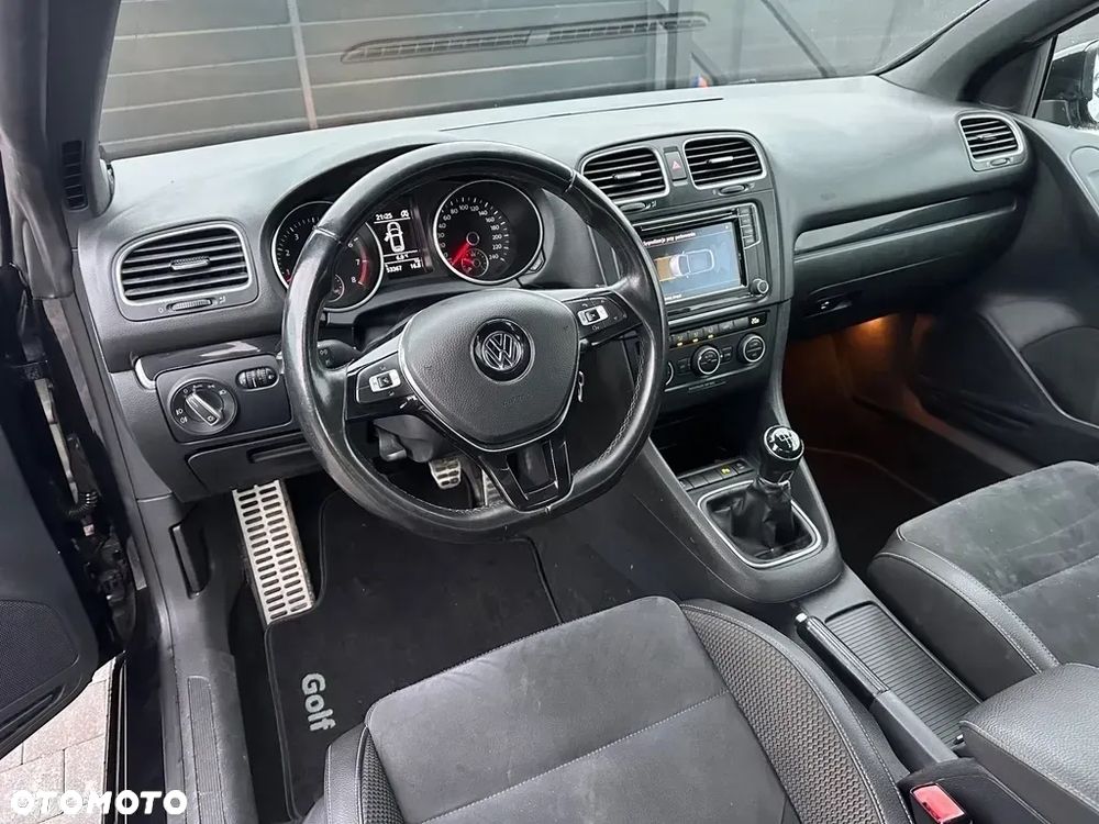 Volkswagen Golf VII 1.2 TSI BMT Trendline - 28