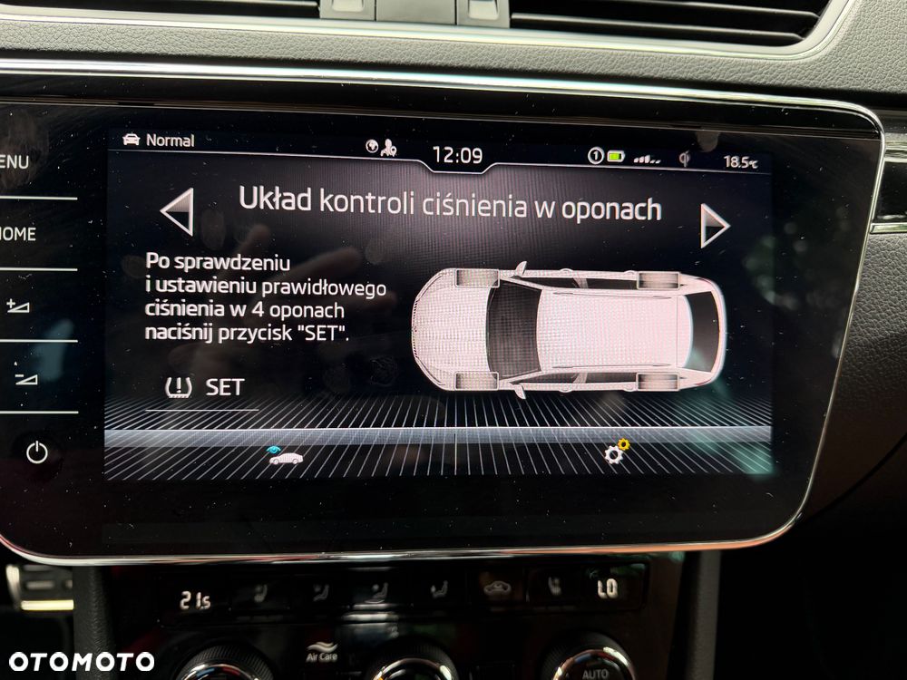 Skoda Superb 2.0 TSI 4x4 L&K DSG - 19
