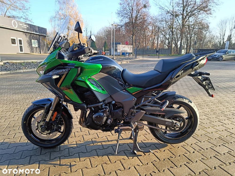 Kawasaki Versys 1000 - 9