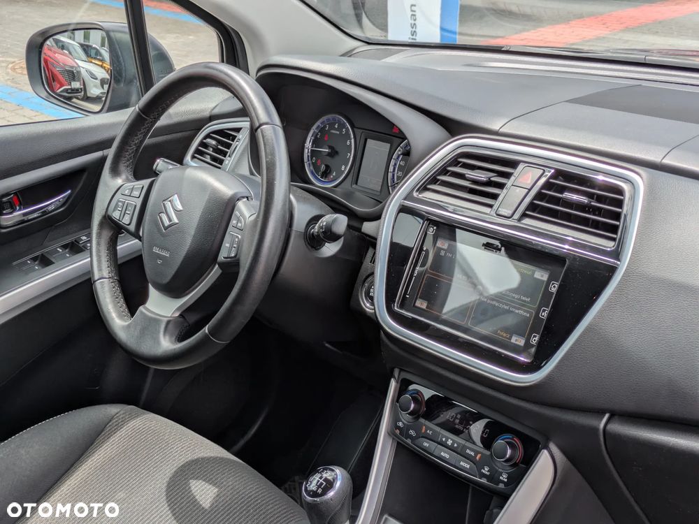 Suzuki SX4 - 31