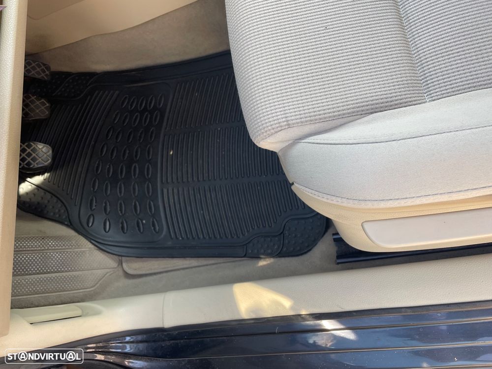 VW Polo 1.4 TDi Highline - 12