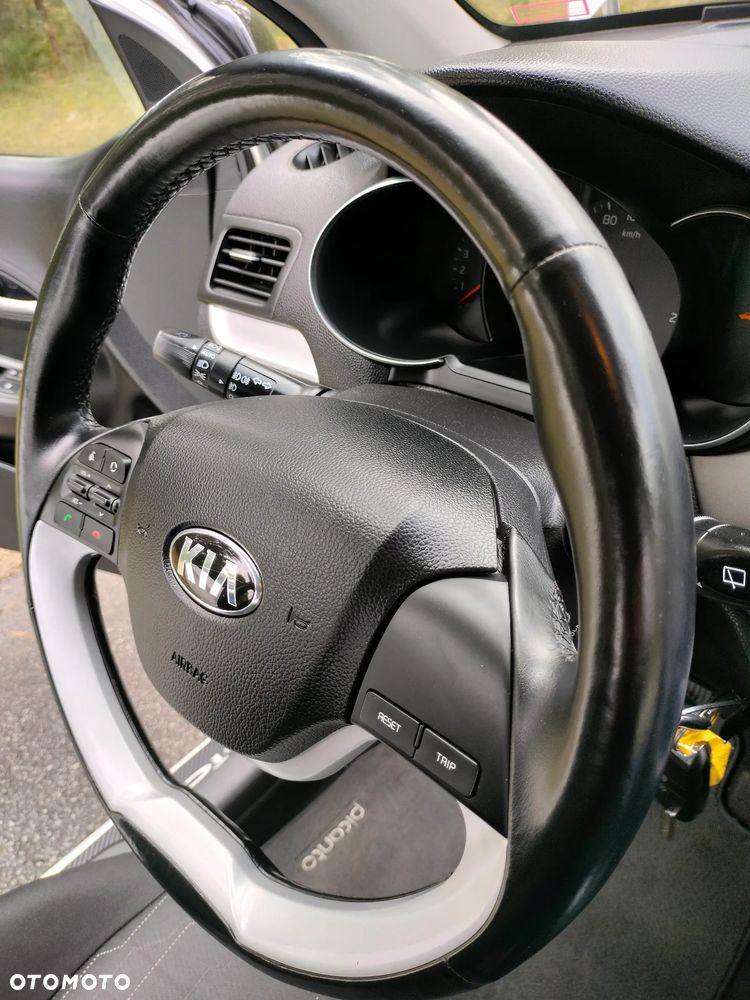 Kia Picanto - 25