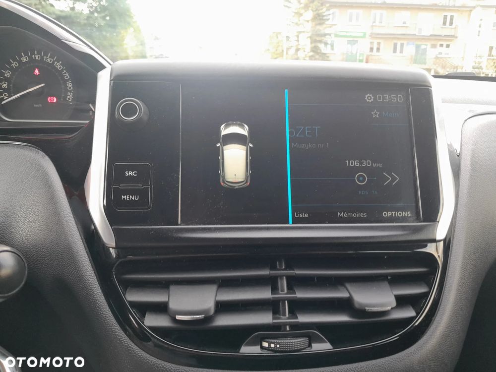 Peugeot 208 PureTech 82 Start & Stop Style - 27