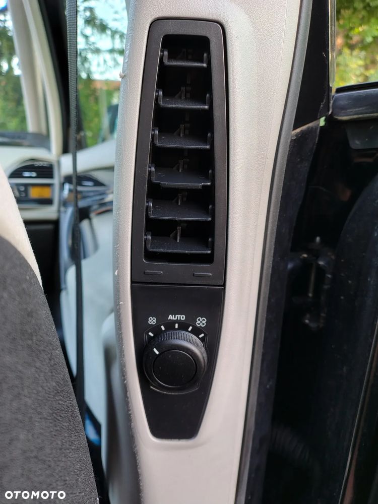 Citroën C4 Picasso 2.0 HDi Exclusive - 22