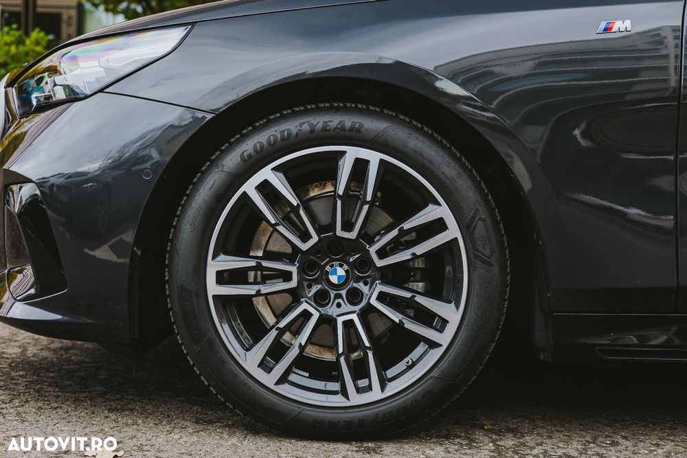 BMW Seria 5 520d xDrive AT MHEV - 29