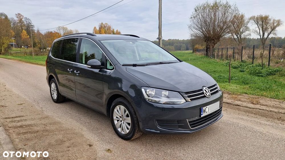 Volkswagen Sharan 2.0 TDI Trendline DSG - 22