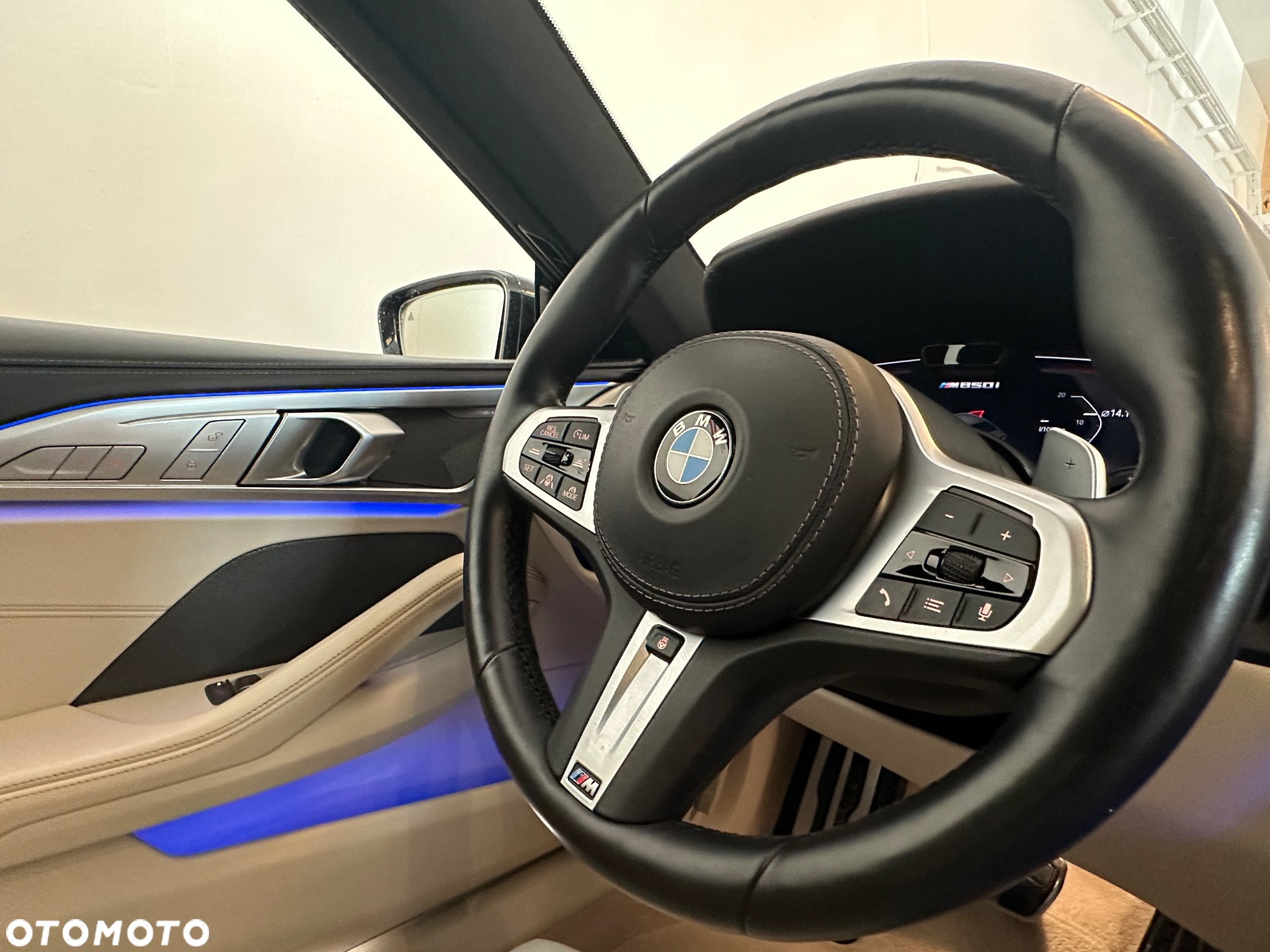 BMW Seria 8 M850i xDrive Gran Coupe - 36