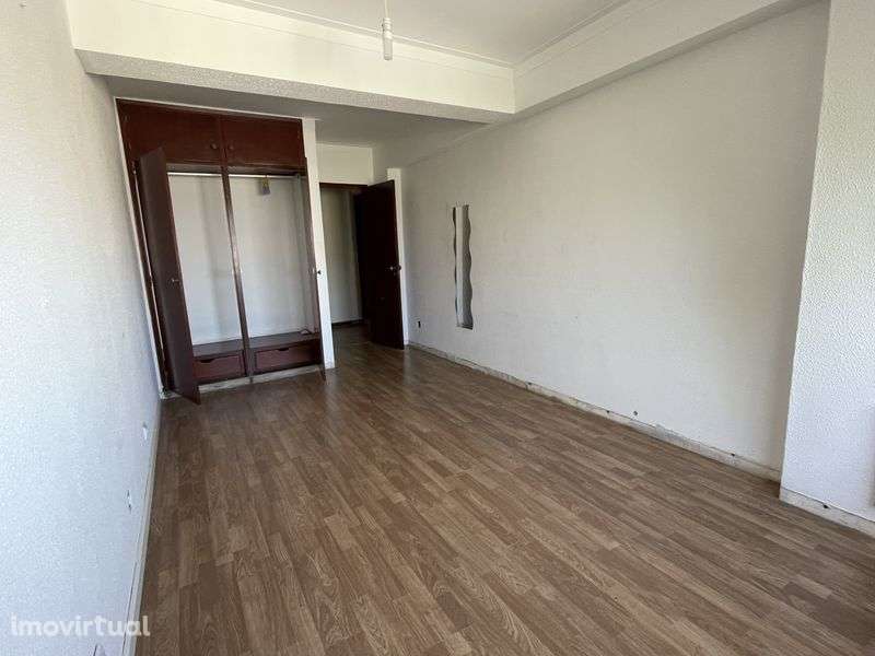 T3 com vista douro _ Rua do Agro, Candal - Grande imagem: 3/6