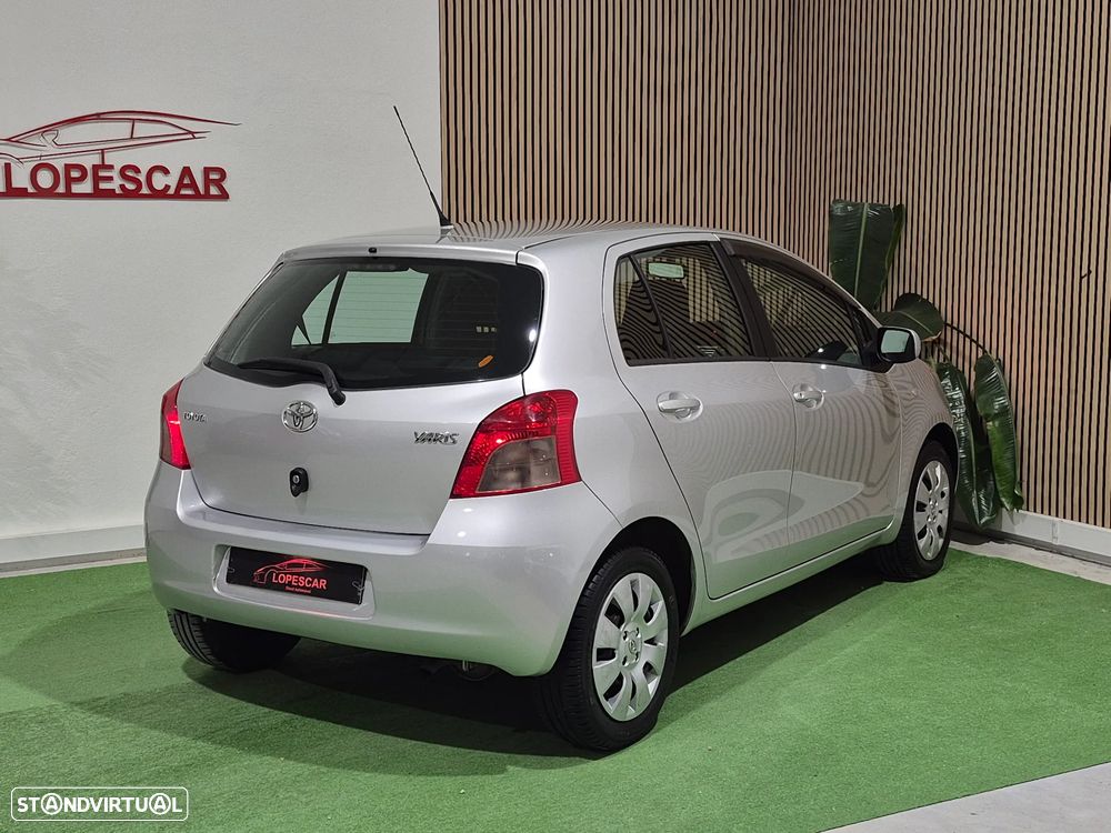 Toyota Yaris 1.0 VVT-i AC - 5