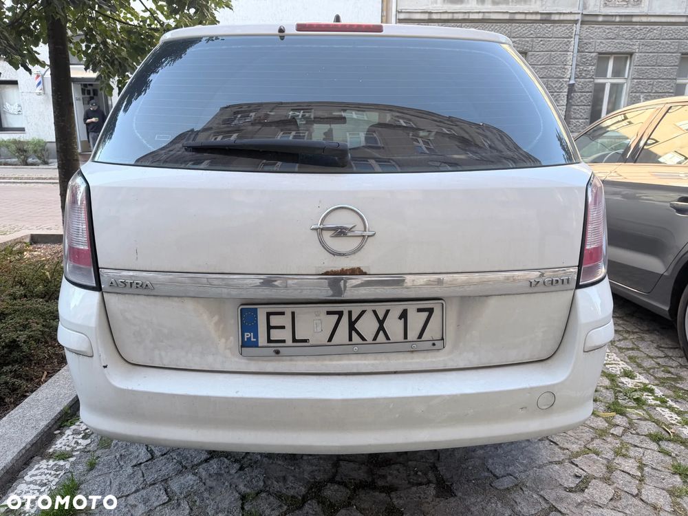 Opel Astra - 4