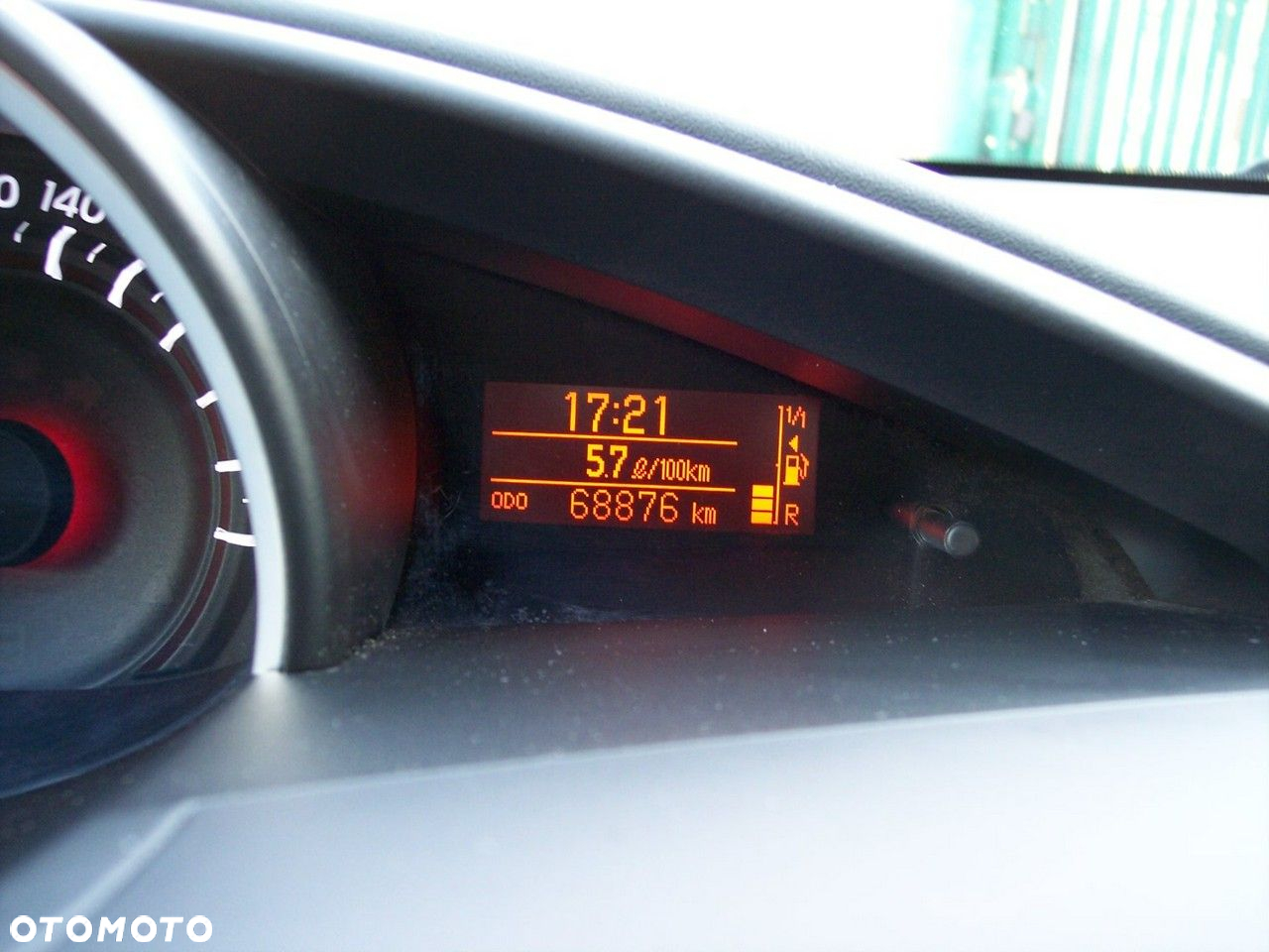 Toyota Verso 1.8 Premium 7os - 32