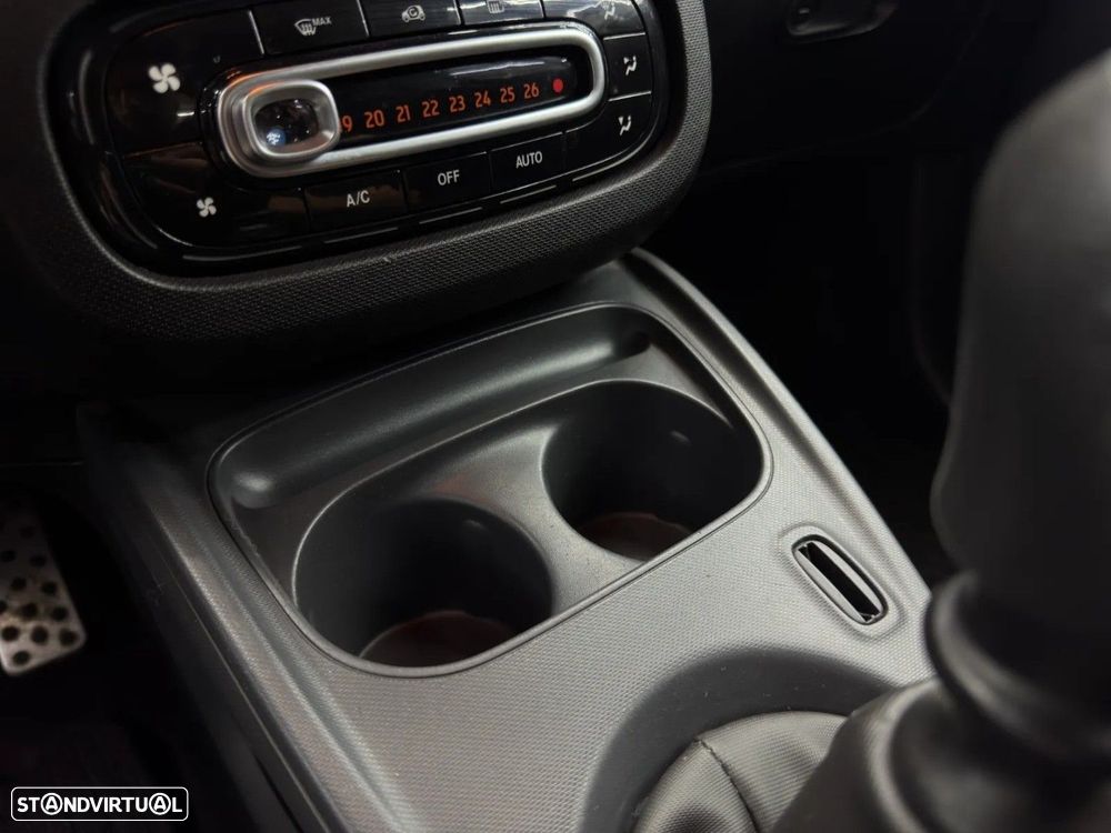 Smart Fortwo Coupé 0.9 Passion 90 — fotografia 17